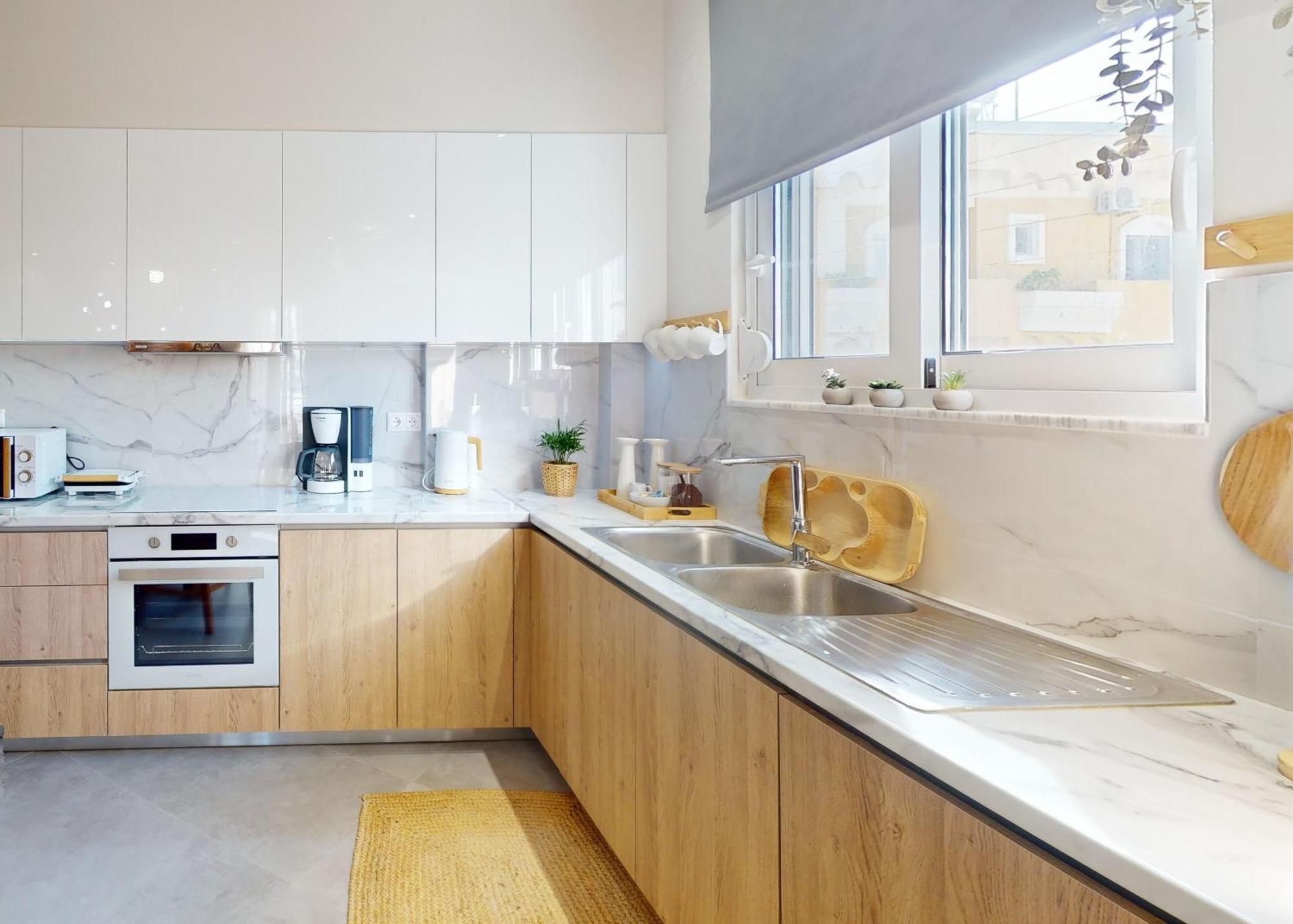 Moenia Luxury Candia